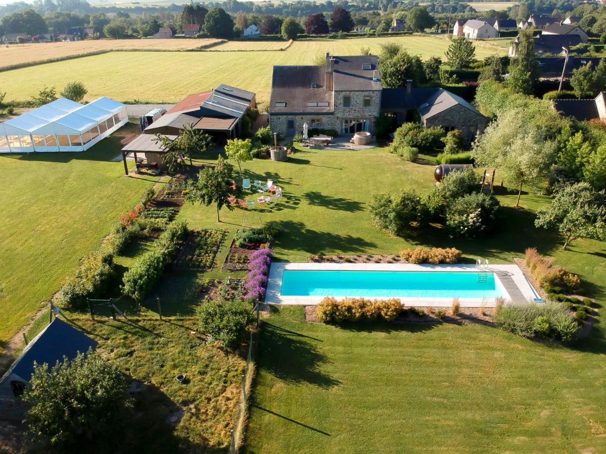 Le Champ Du Coq Villa Gesves Eksteriør billede